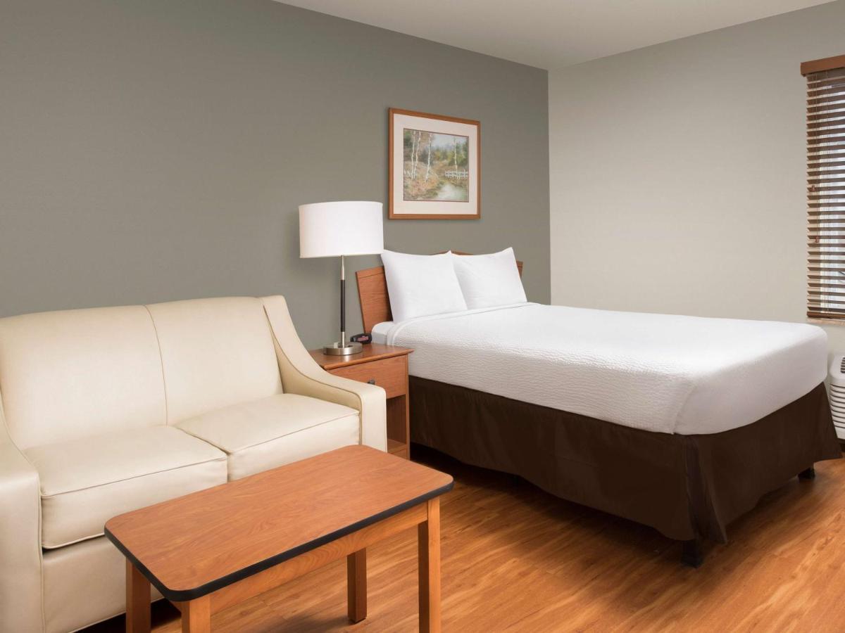 Extended Stay America Select Suites - Wichita - Airport Exterior photo