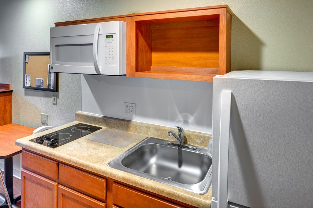 Extended Stay America Select Suites - Wichita - Airport Room photo